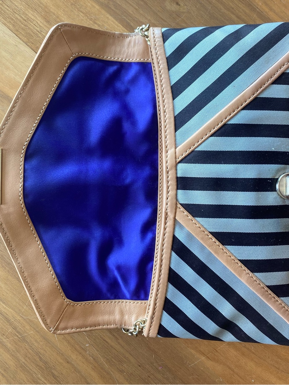 Henri Bendel black and white striped crossbody and blue satin interior - Picture 3 of 6